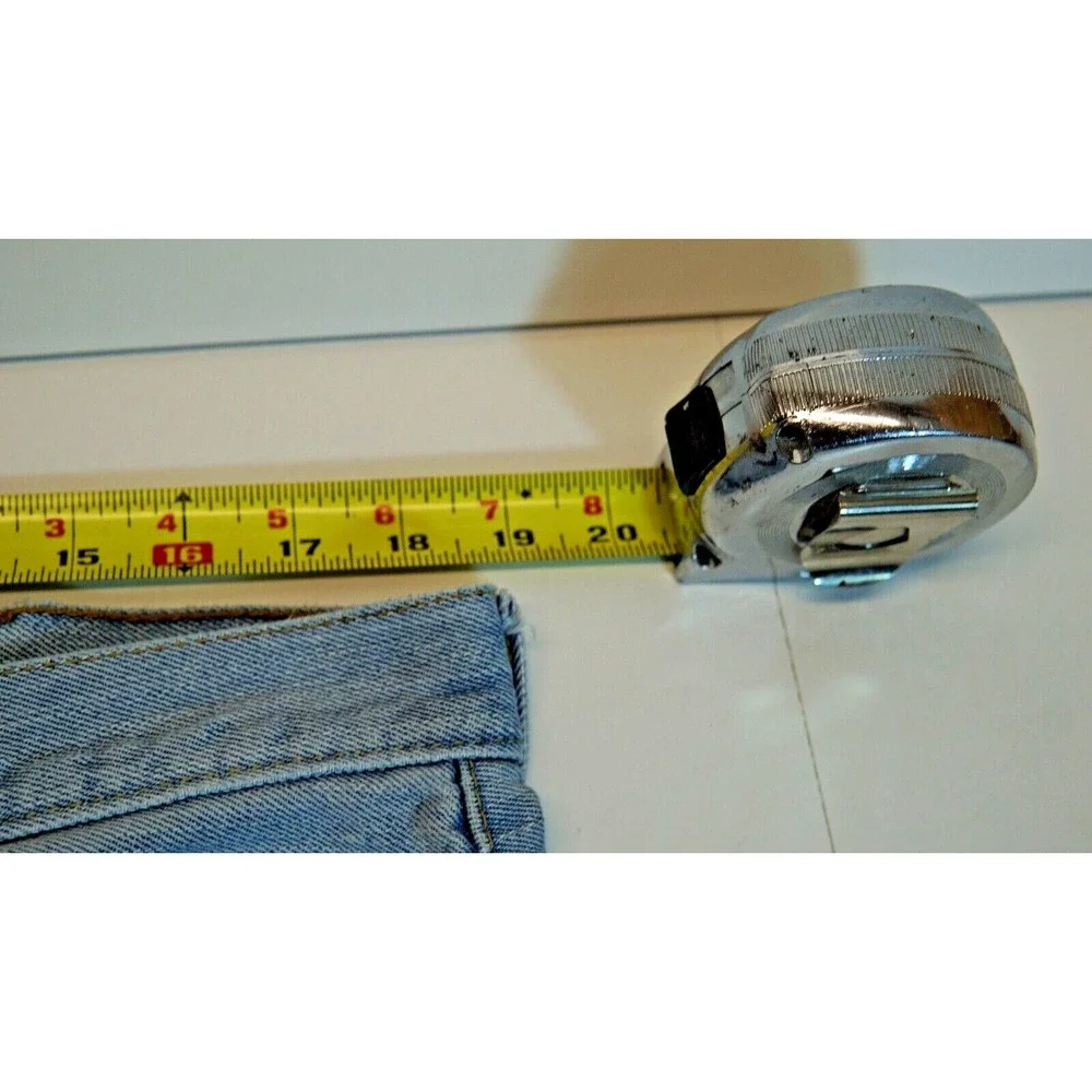 Levis 550 Relaxed Fit Straight Leg Denim Jeans Mens Size 38x32‎ Blue Light Wash
